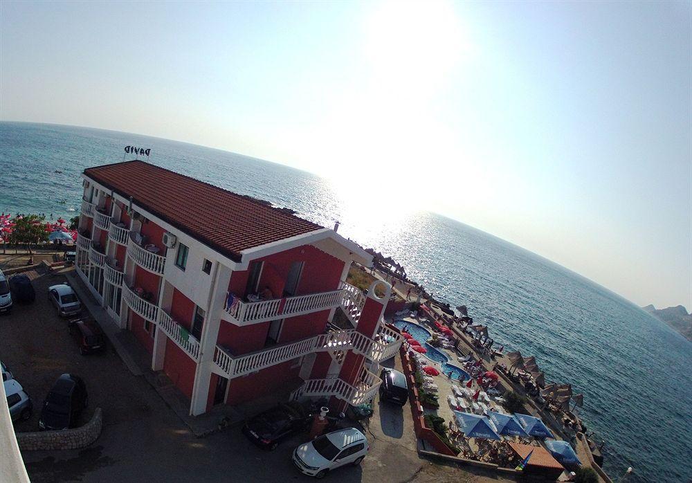 David Apartments And Rooms Dobra Voda Exterior foto