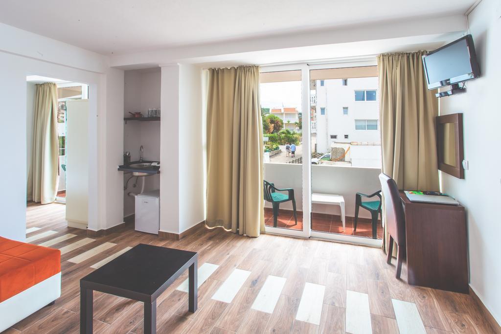 David Apartments And Rooms Dobra Voda Exterior foto