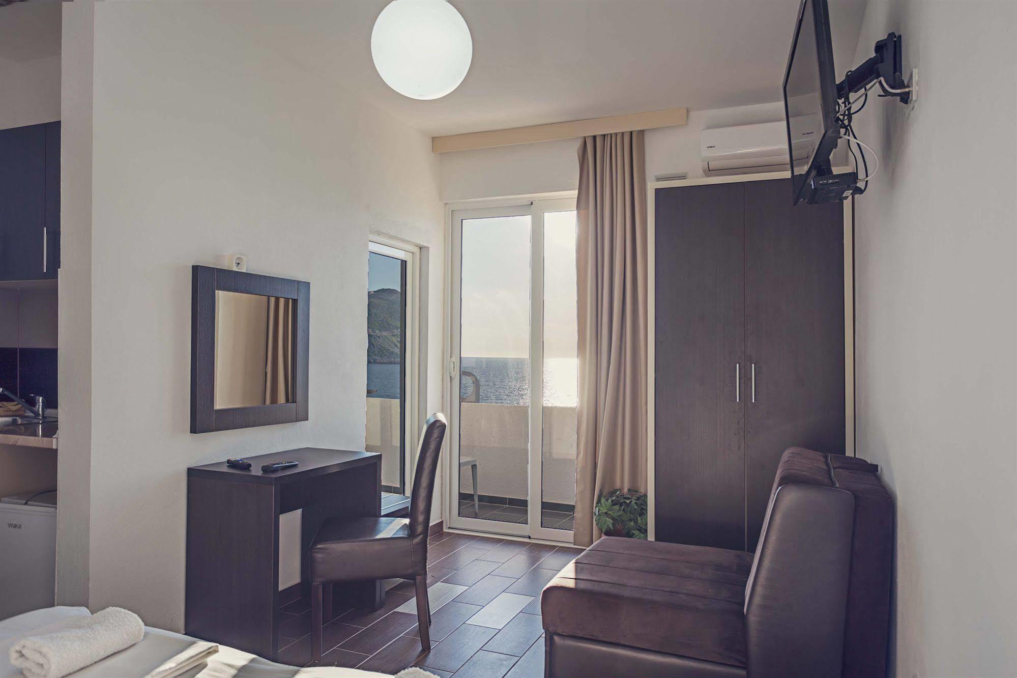 David Apartments And Rooms Dobra Voda Exterior foto
